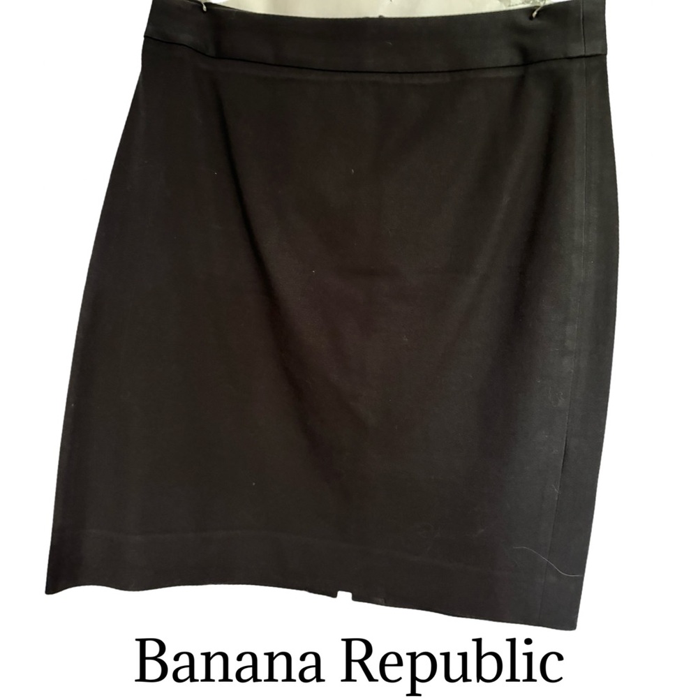 Black‎ Banana Republic skirt with stretch - Size 14